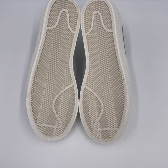 Nike Blazer Low ' 77 White / Grey Womens Shoes - Picture 6 of 8